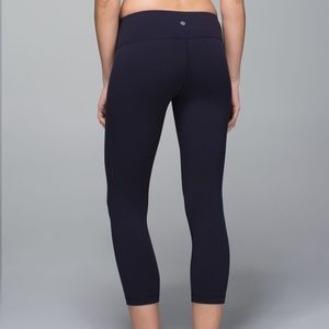 Lululemon Wunder Under Crop II Navy Size 4